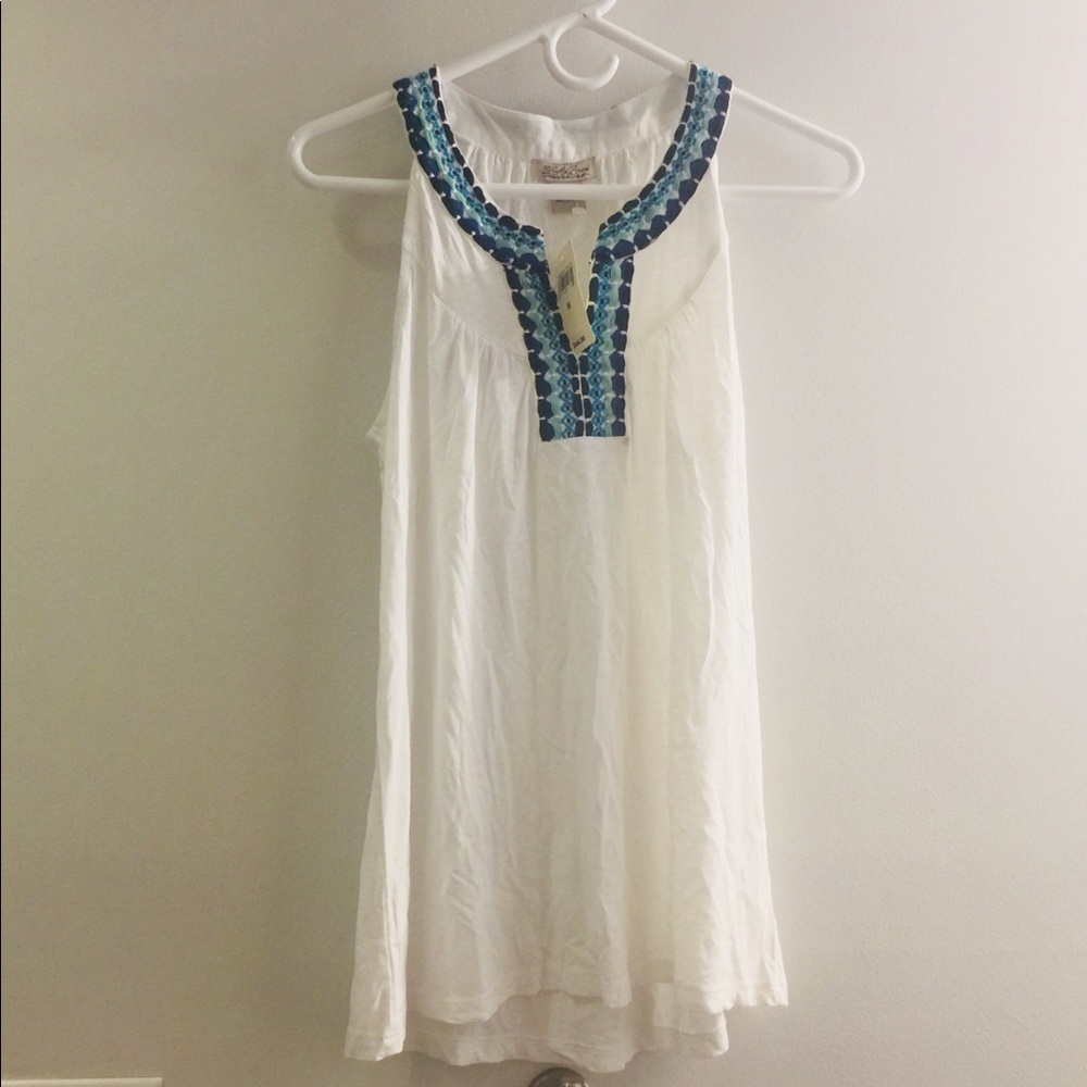 NWT Lucky Brand Embroidered Tank Top; Medium